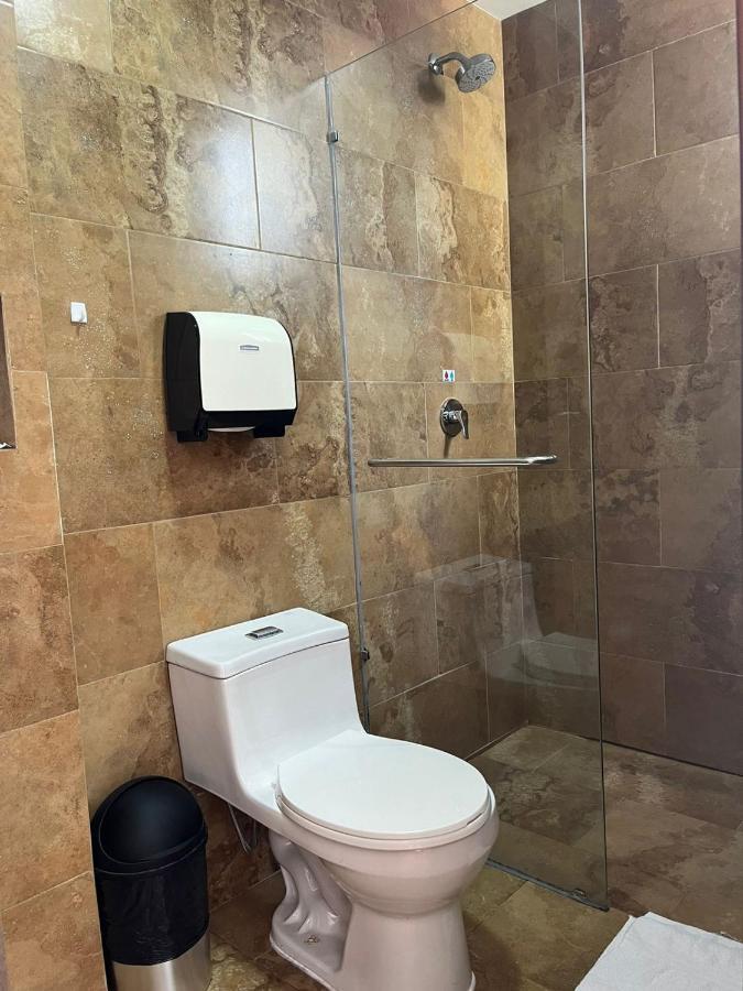 Hostal Camil Loja Luaran gambar