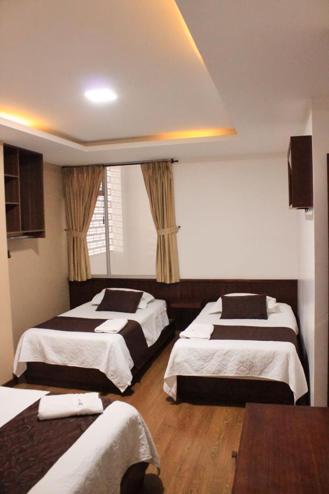 Hostal Camil Loja Luaran gambar